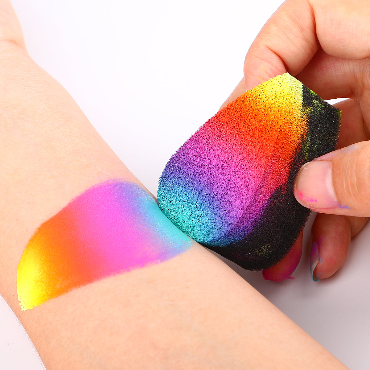 Gesichtsbemalungsschwämme „Peellets Black High“ für Kunstwerke und Körperbemalung