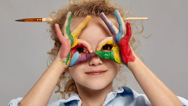 The Transformative Power of Painting for Children: A Guide to Developmental Benefits (+ Safe Tools for Parents)